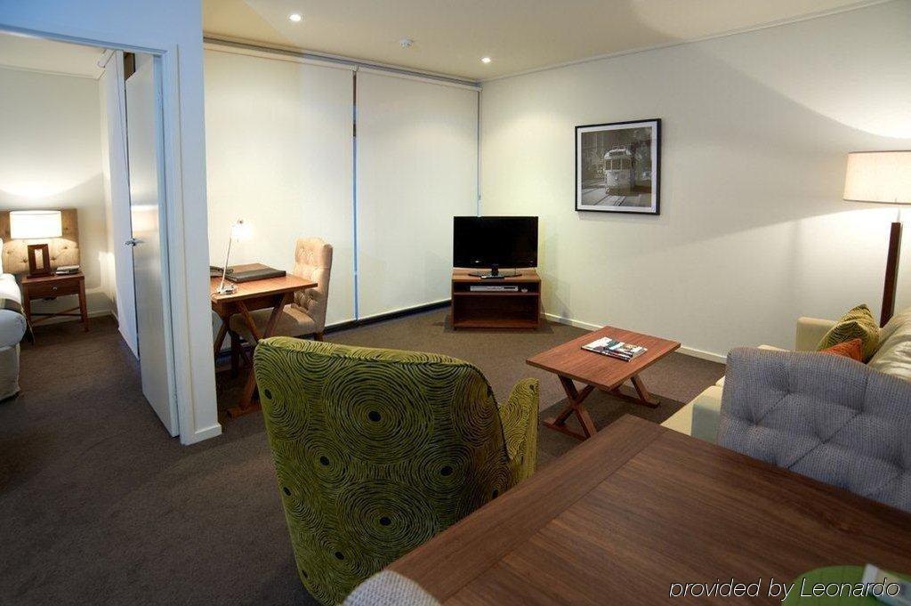 Quest Jolimont Aparthotel Melbourne Room photo